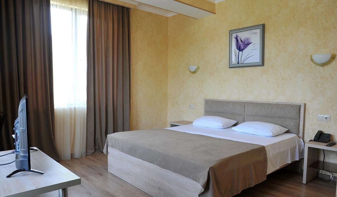 Hotel Ok Georgia Tbilisi Ngoại thất bức ảnh